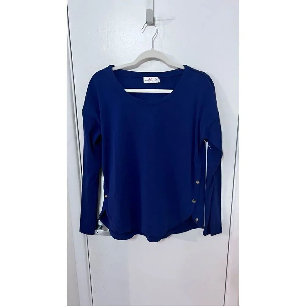Vineyard Vines Navy Blue Long Sleeve cotton top Button Sides Womens SZ S